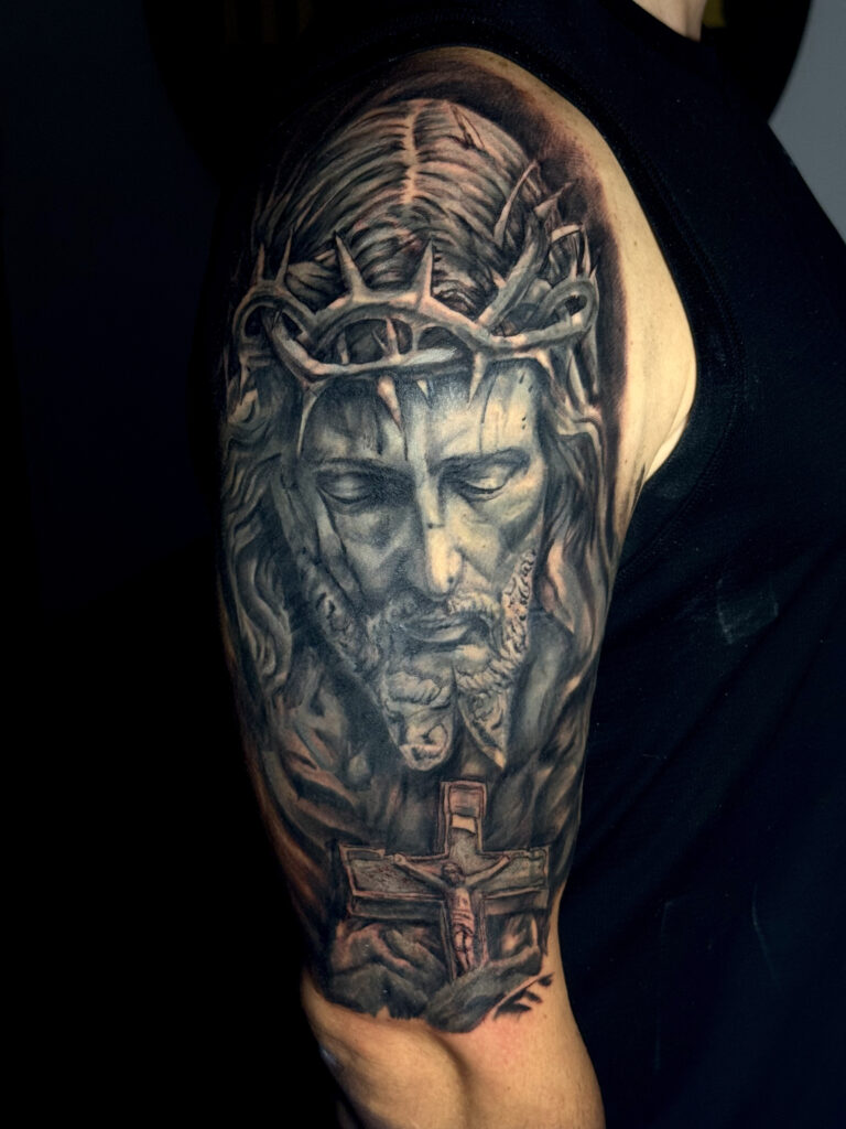 manga de tatuajes en la plata